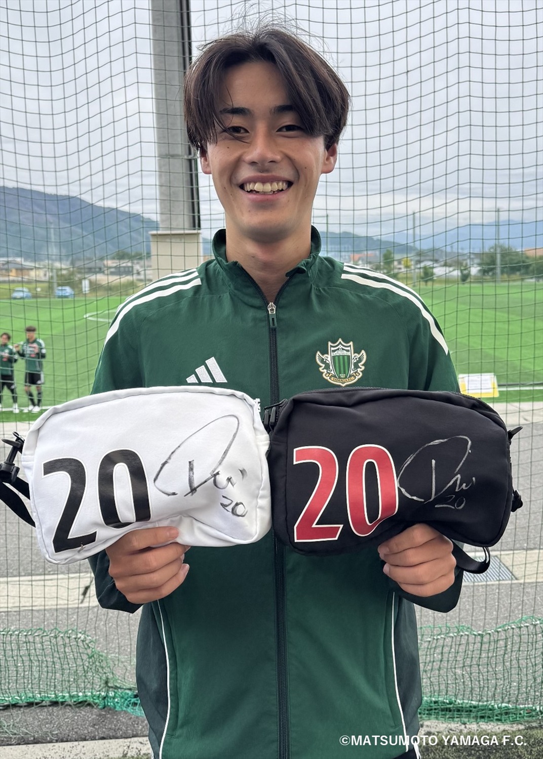 HATTRICK（ハットトリック）-選手の想いをファンへ届ける公式