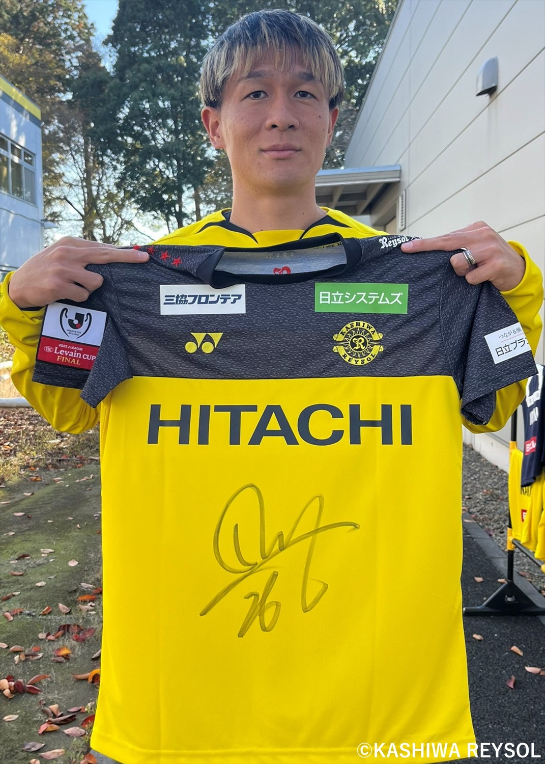 HATTRICK（ハットトリック）-選手の想いをファンへ届ける公式