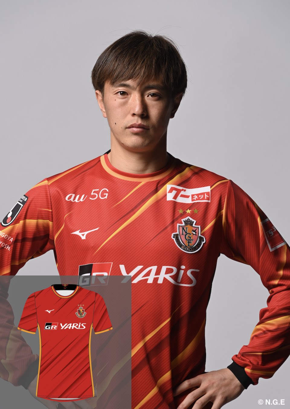 名古屋グランパス　2008年　全選手　サイン入りユニフォーム 名古屋グランパス 2008年 全選手 サイン入りユニフォーム - メルカリ