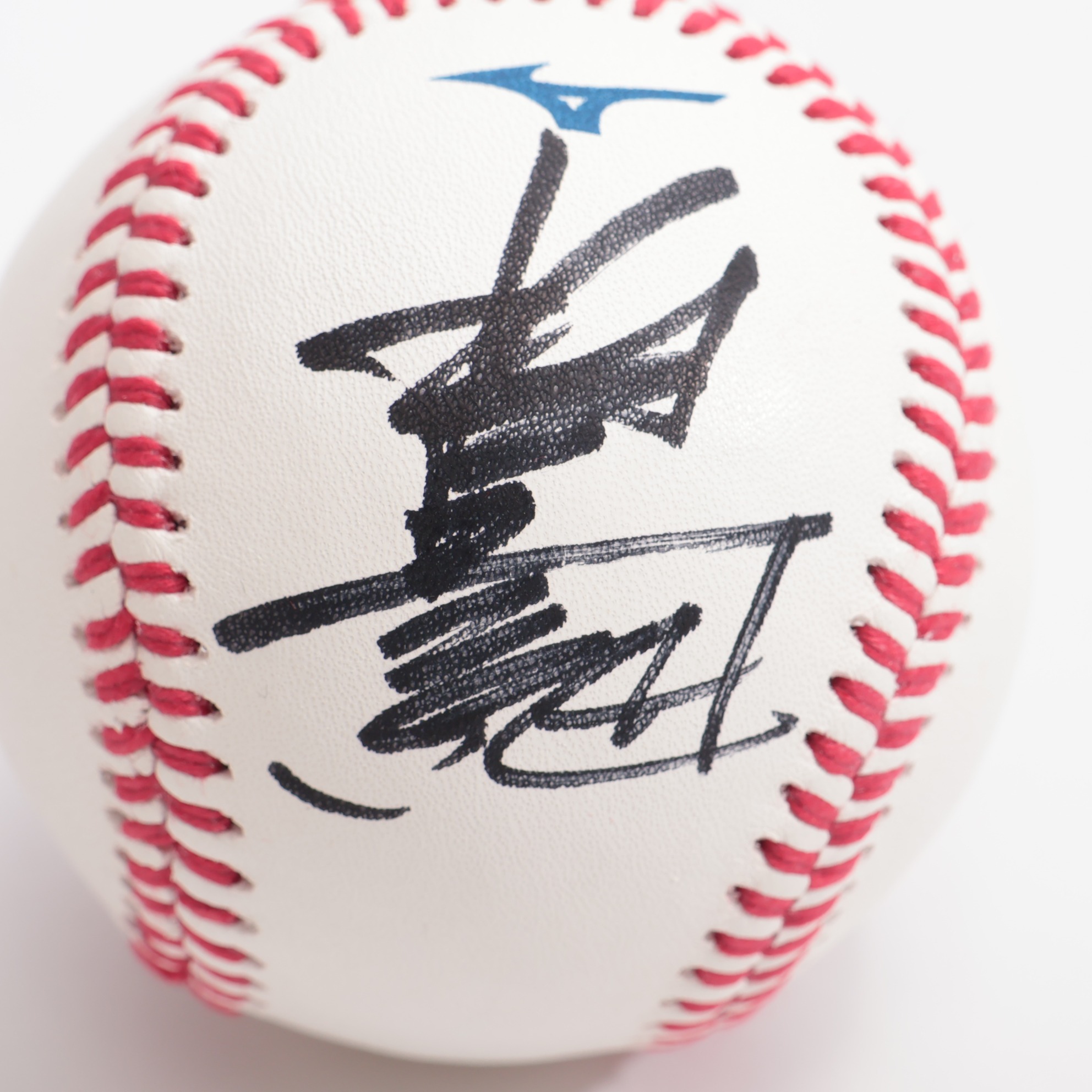 HATTRICK（ハットトリック）-挑戦者の想いをファンへ届ける公式