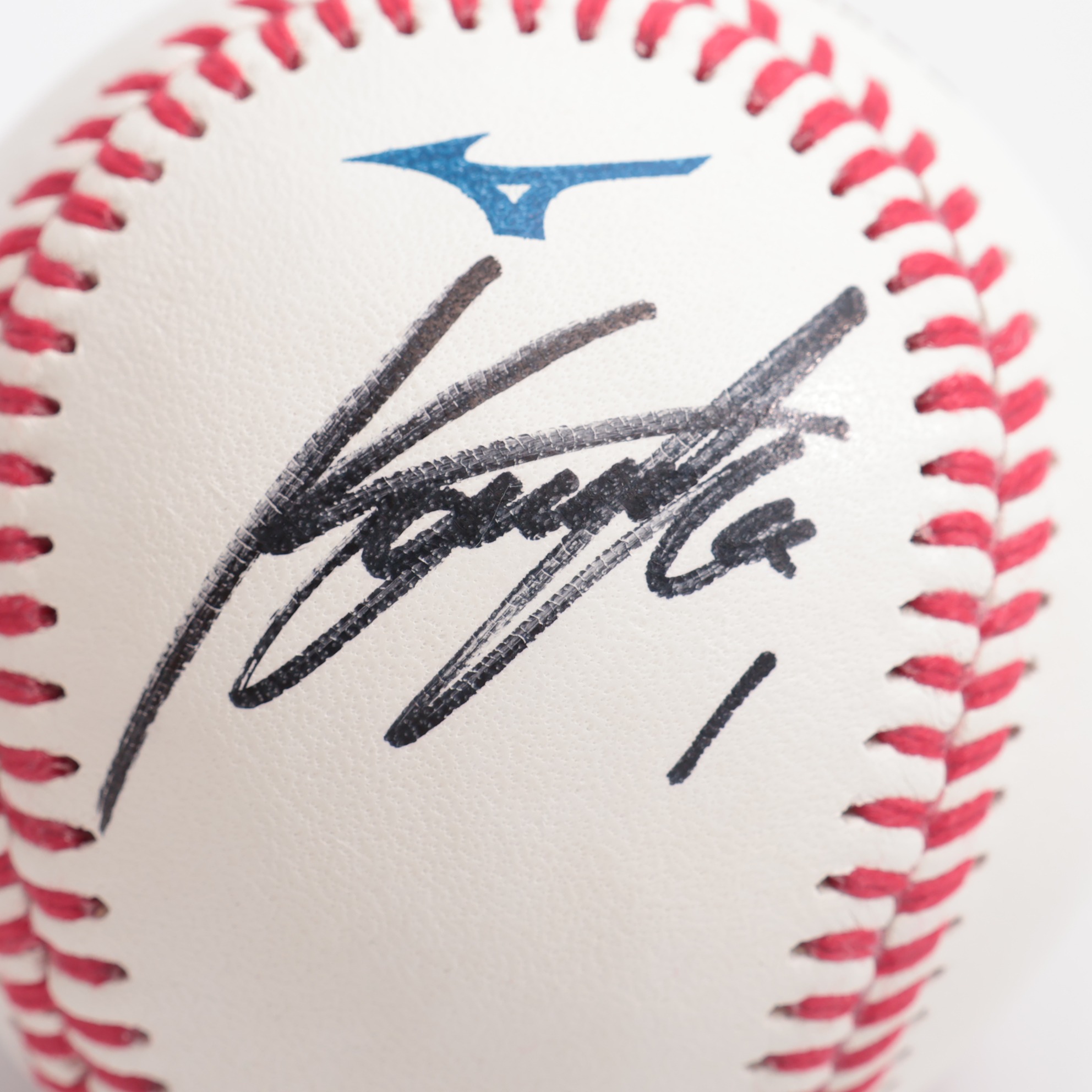 HATTRICK（ハットトリック）-挑戦者の想いをファンへ届ける公式