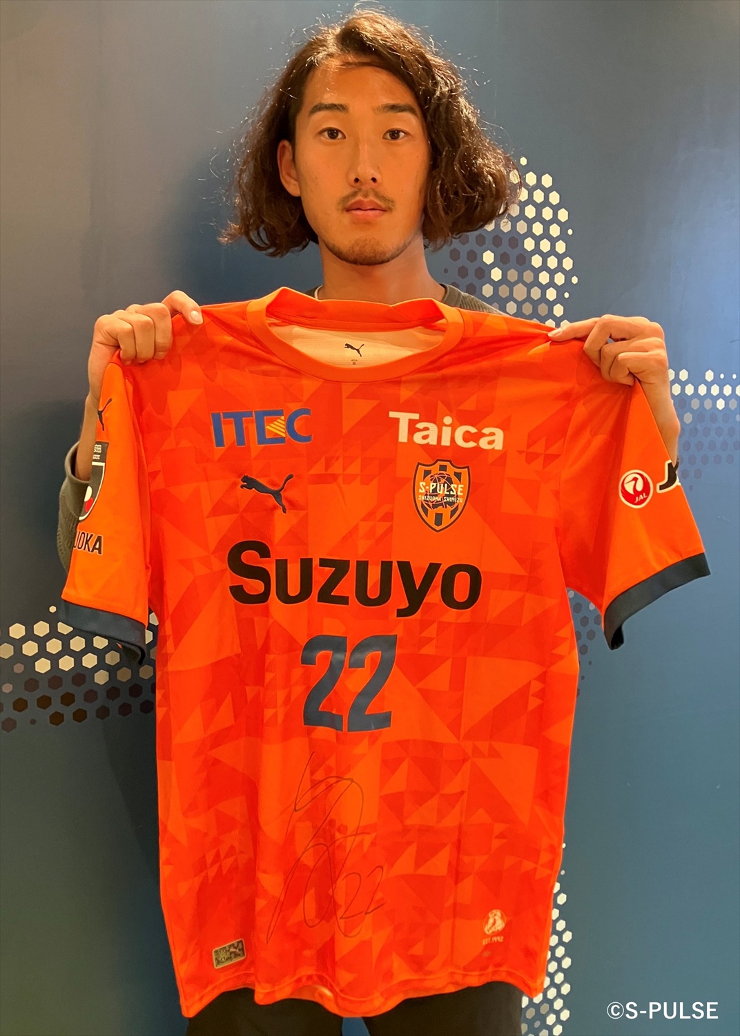 HATTRICK（ハットトリック）-挑戦者の想いをファンへ届ける公式