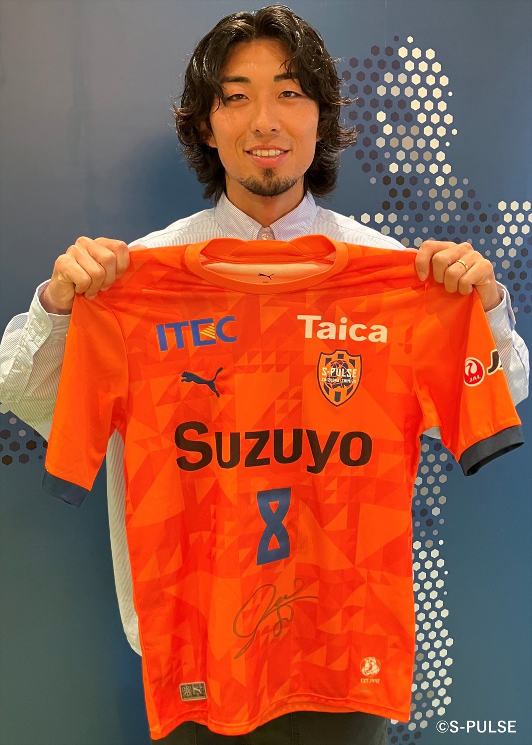 HATTRICK（ハットトリック）-選手の想いをファンへ届ける公式