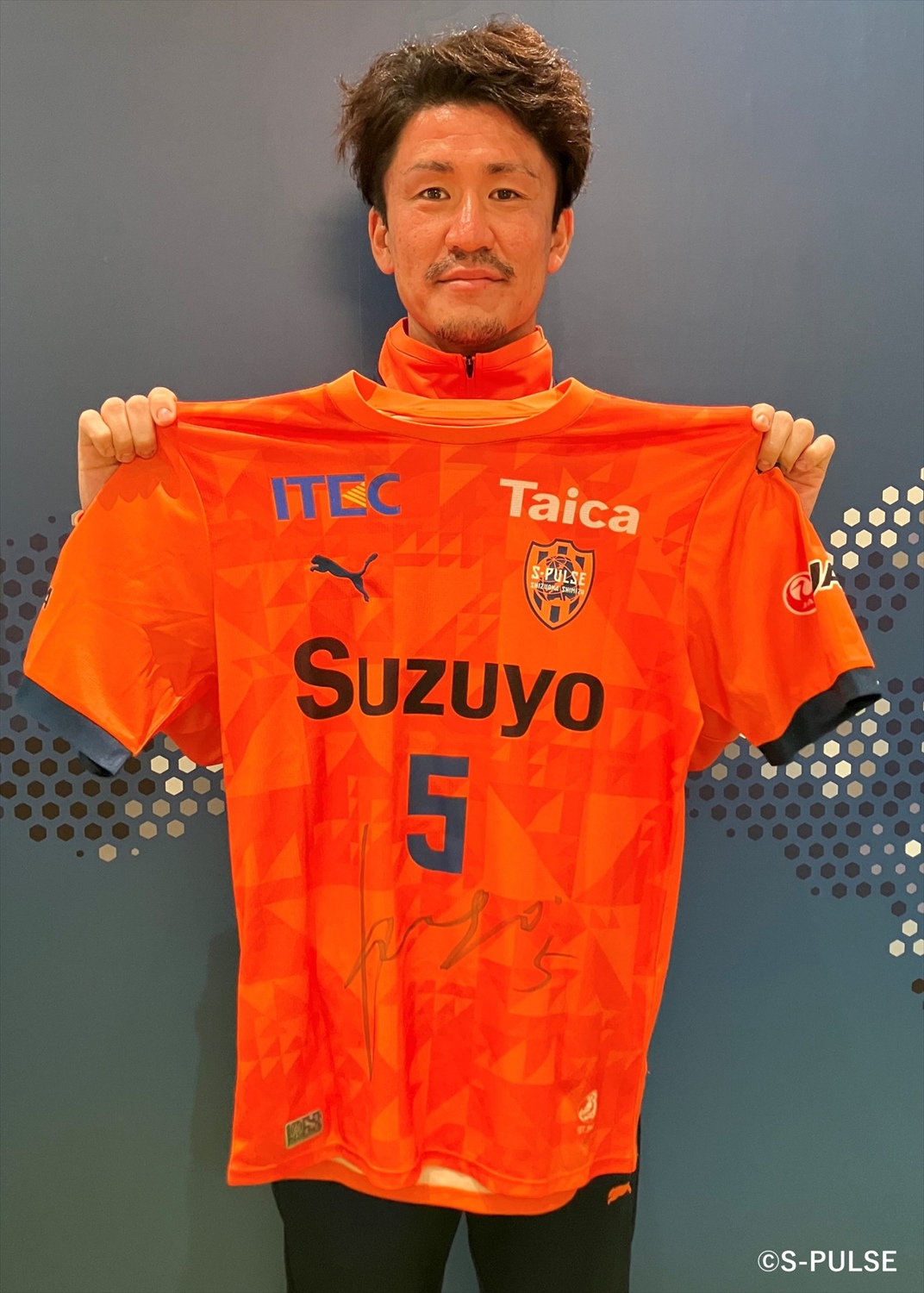 HATTRICK（ハットトリック）-挑戦者の想いをファンへ届ける公式