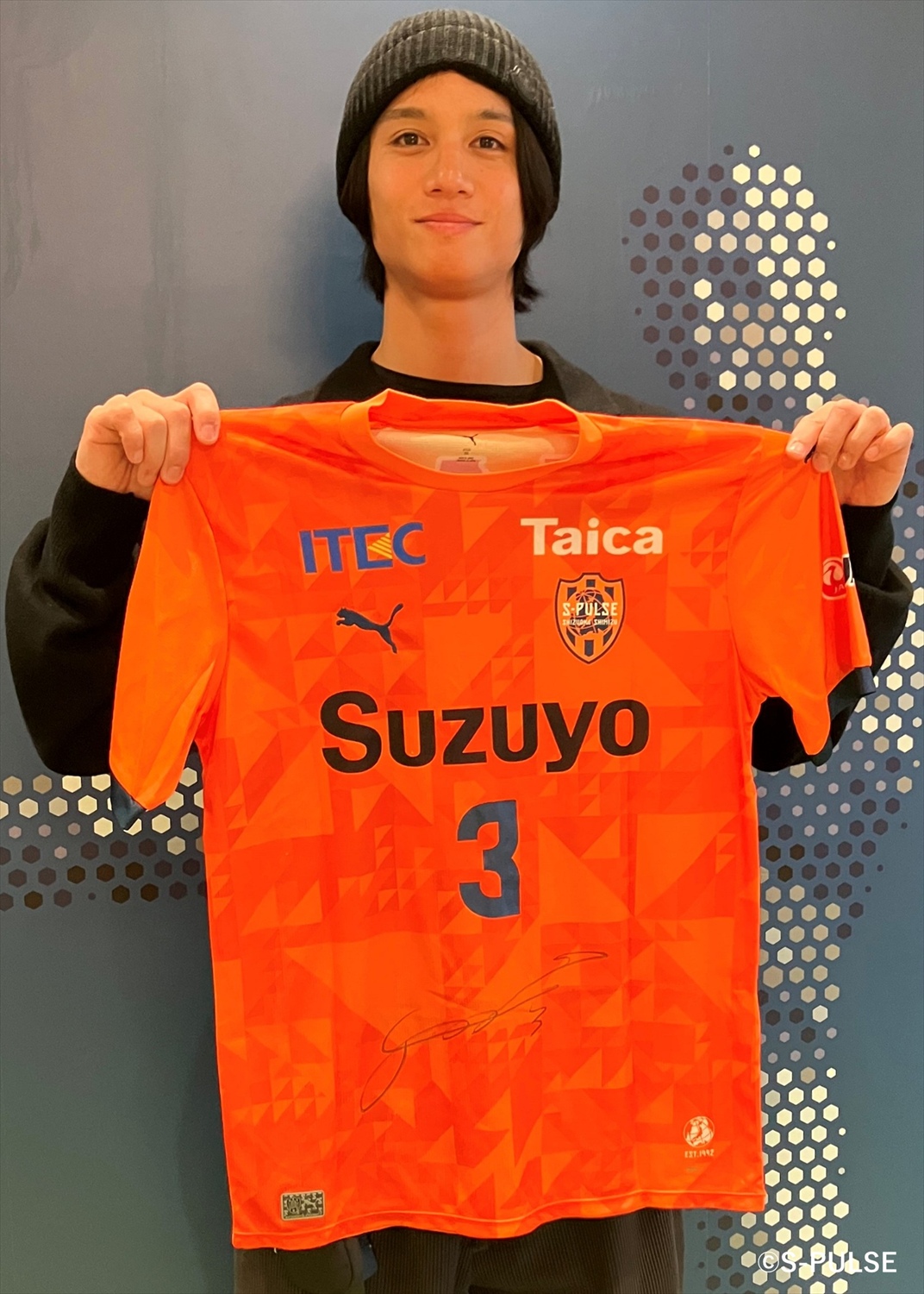 HATTRICK（ハットトリック）-選手の想いをファンへ届ける公式