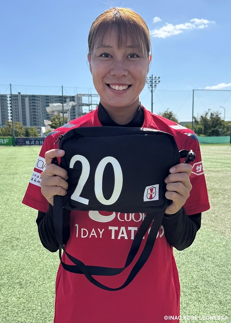 HATTRICK サコッシュ カバン 限定 レア ヴィセル神戸 ヴィッセル神戸