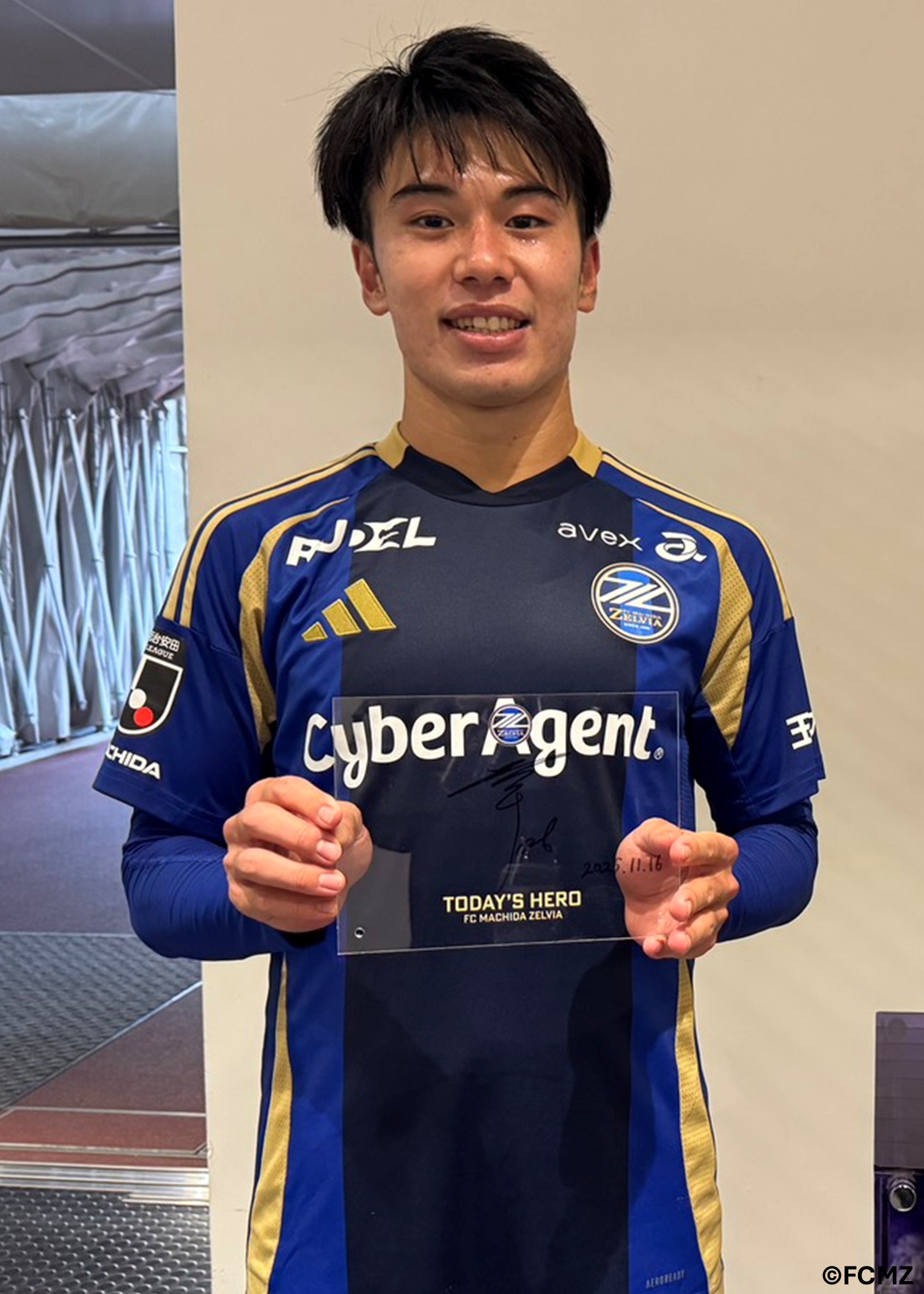 HATTRICK（ハットトリック）-選手の想いをファンへ届ける公式