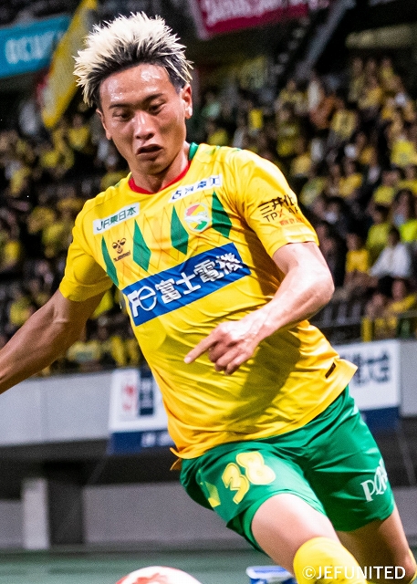 HATTRICK（ハットトリック）-選手の想いをファンへ届ける公式