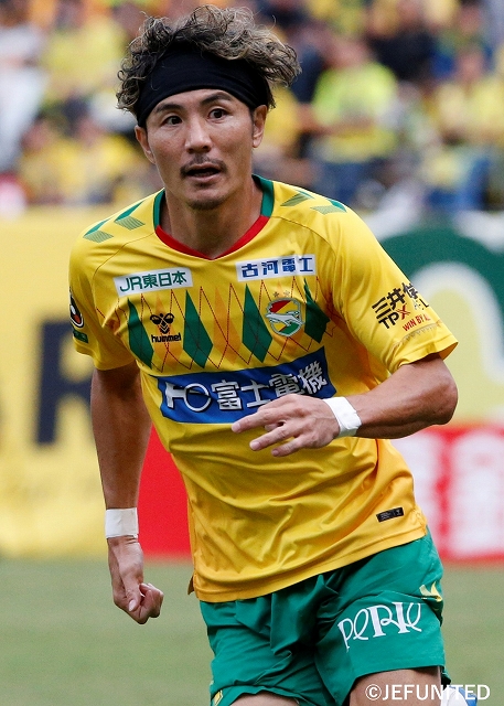 HATTRICK（ハットトリック）-選手の想いをファンへ届ける公式