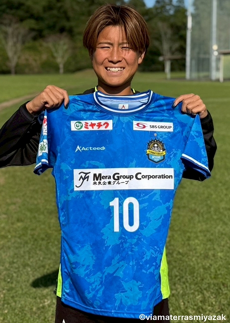 HATTRICK（ハットトリック）-選手の想いをファンへ届ける公式