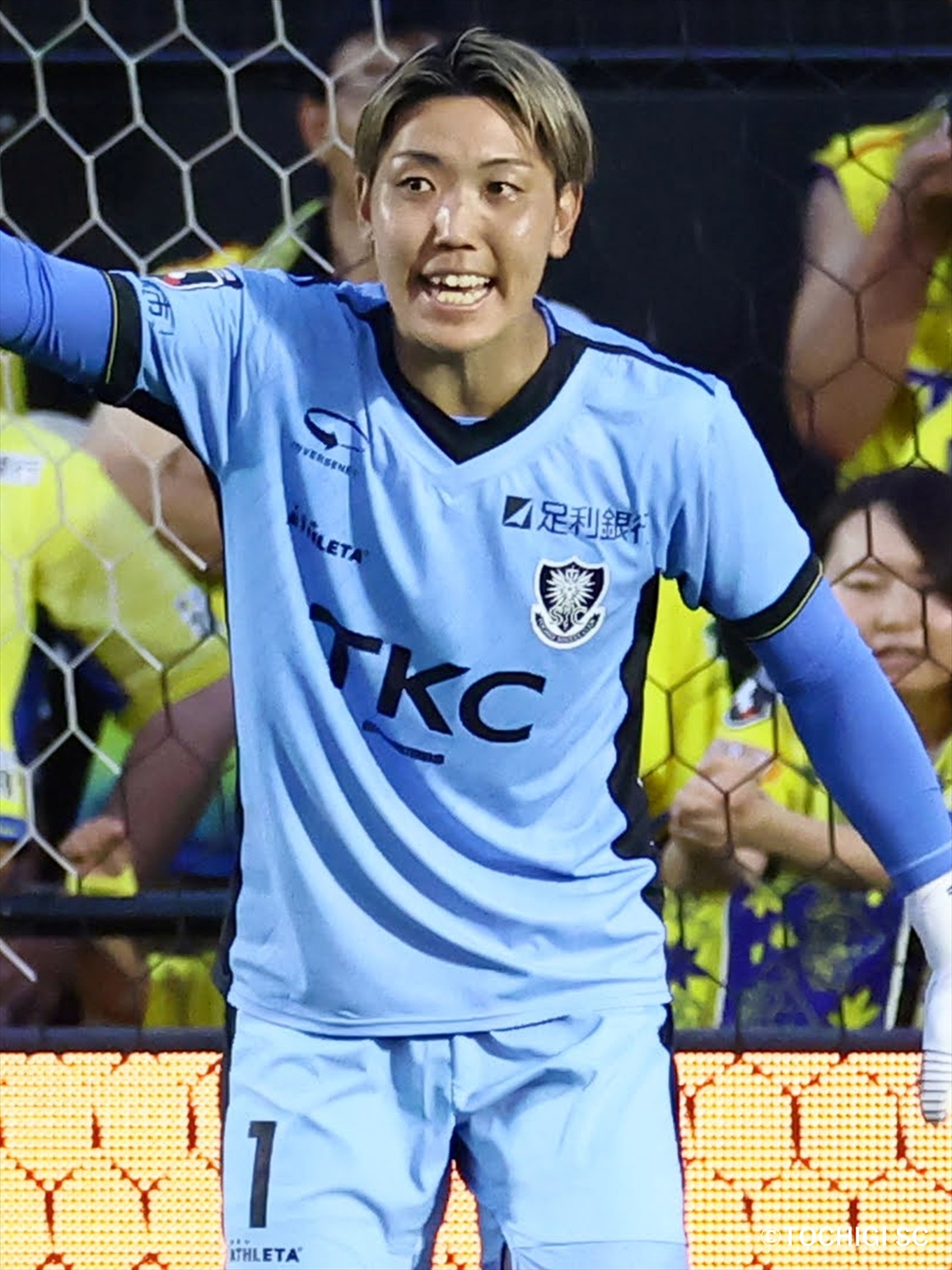 HATTRICK（ハットトリック）-選手の想いをファンへ届ける公式