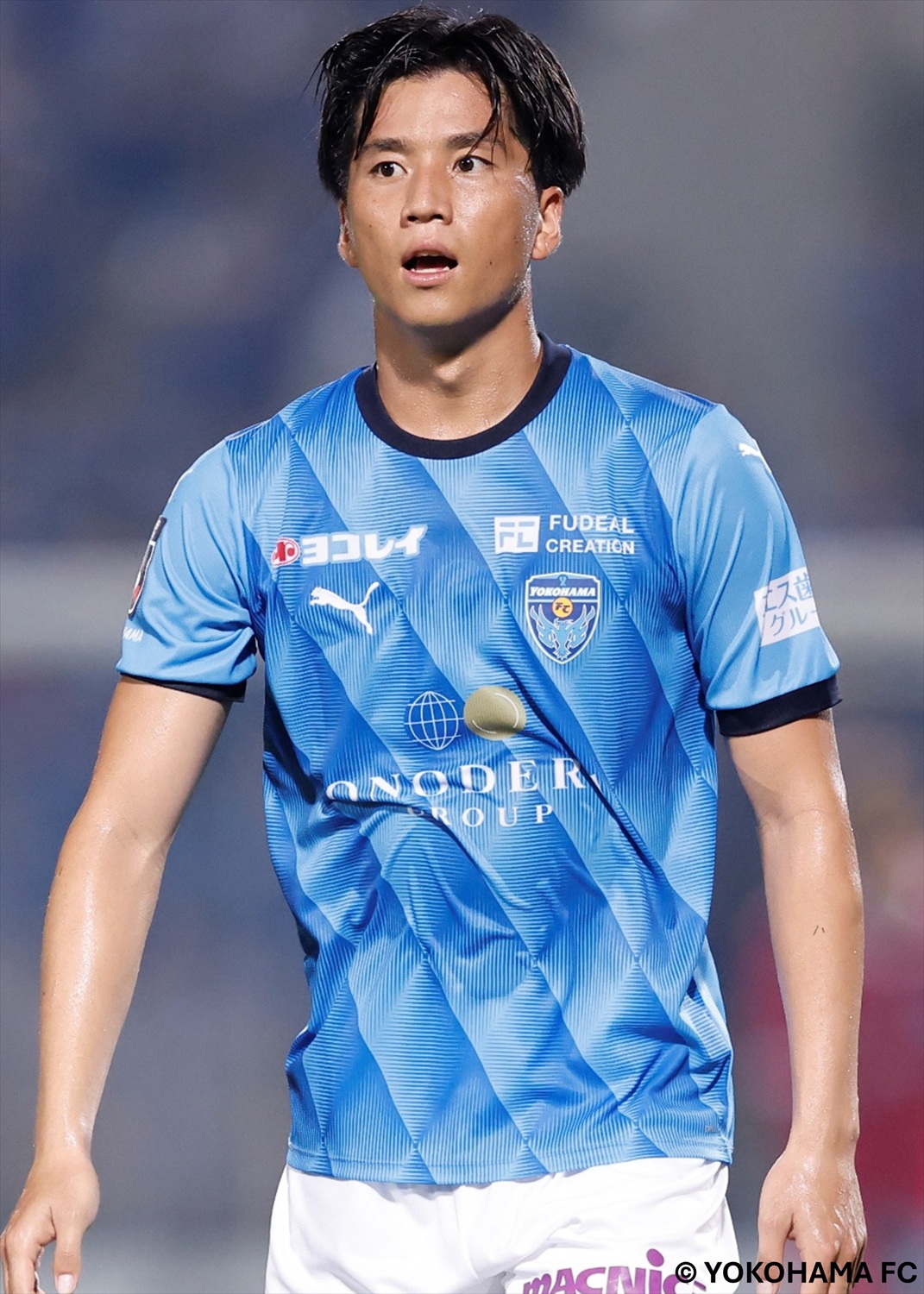 横浜FC 鈴木武蔵　サイン入り支給品ユニフォーム上下 横浜FC 鈴木武蔵 サイン入り支給品ユニフォーム上下 横浜FC 鈴木武蔵
