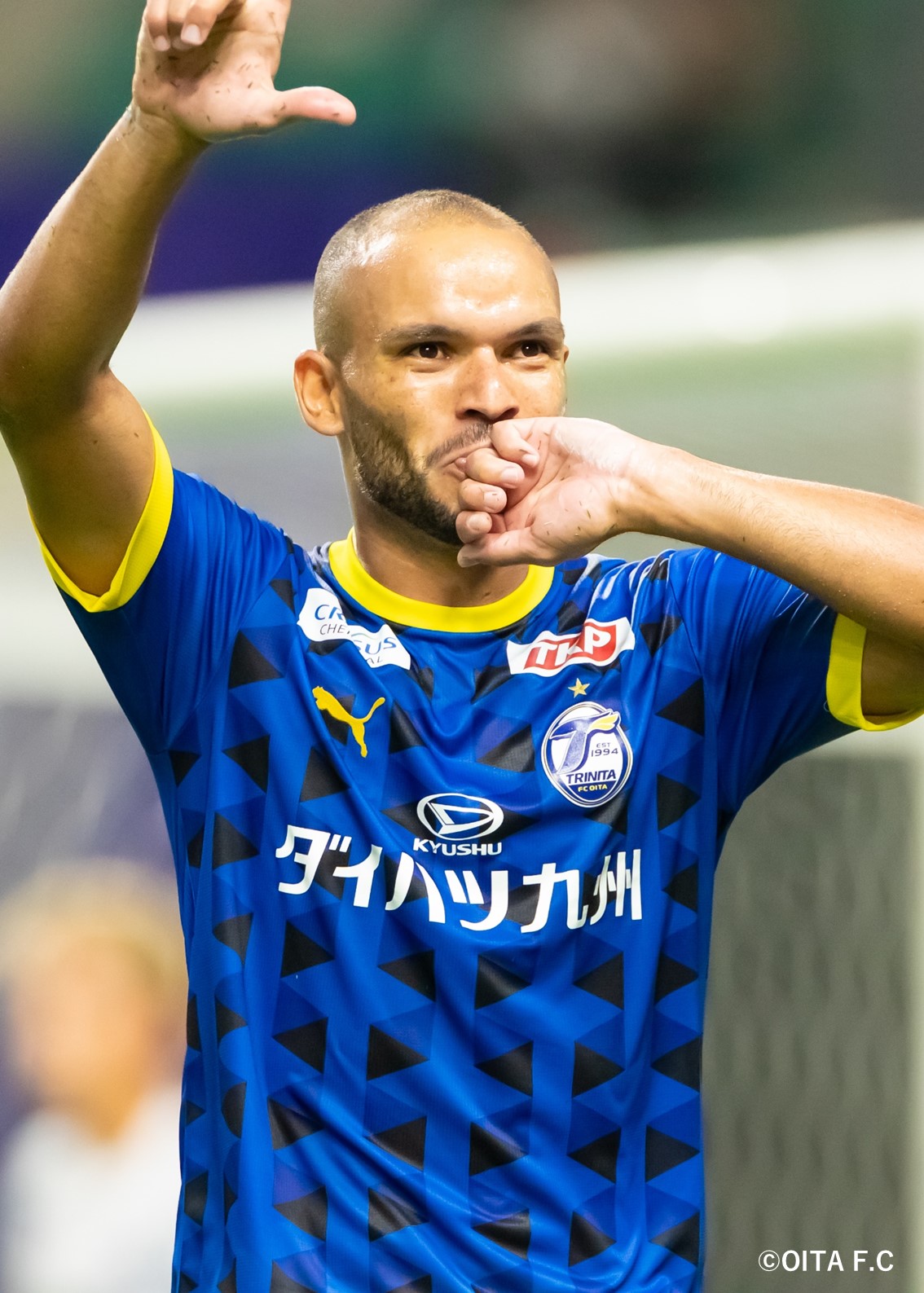 HATTRICK（ハットトリック）-選手の想いをファンへ届ける公式