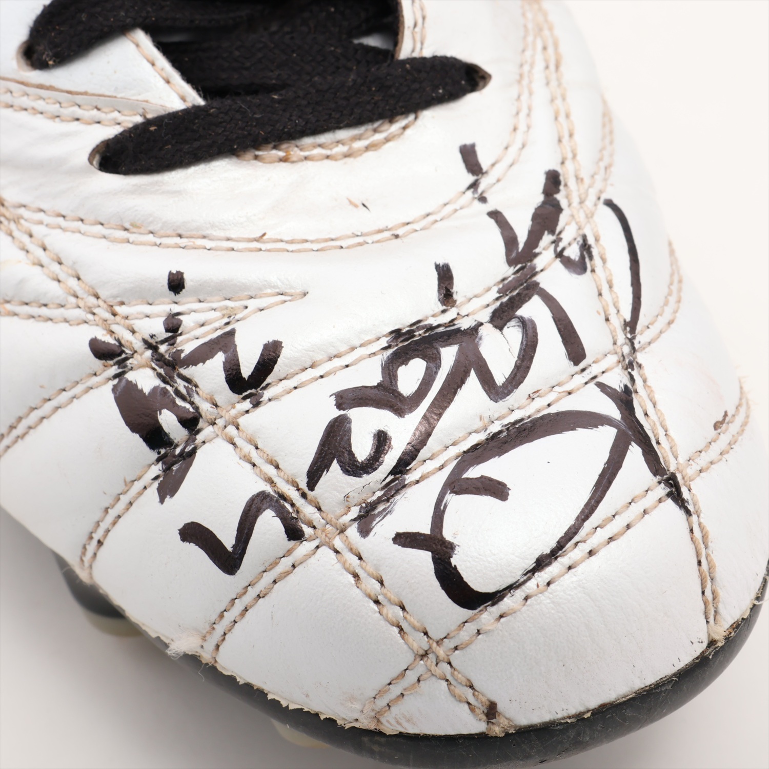 HATTRICK（ハットトリック）-選手の想いをファンへ届ける公式