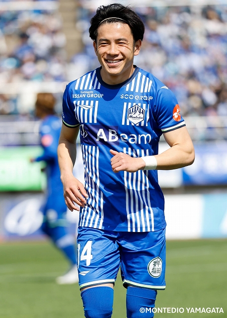 HATTRICK（ハットトリック）-選手の想いをファンへ届ける公式