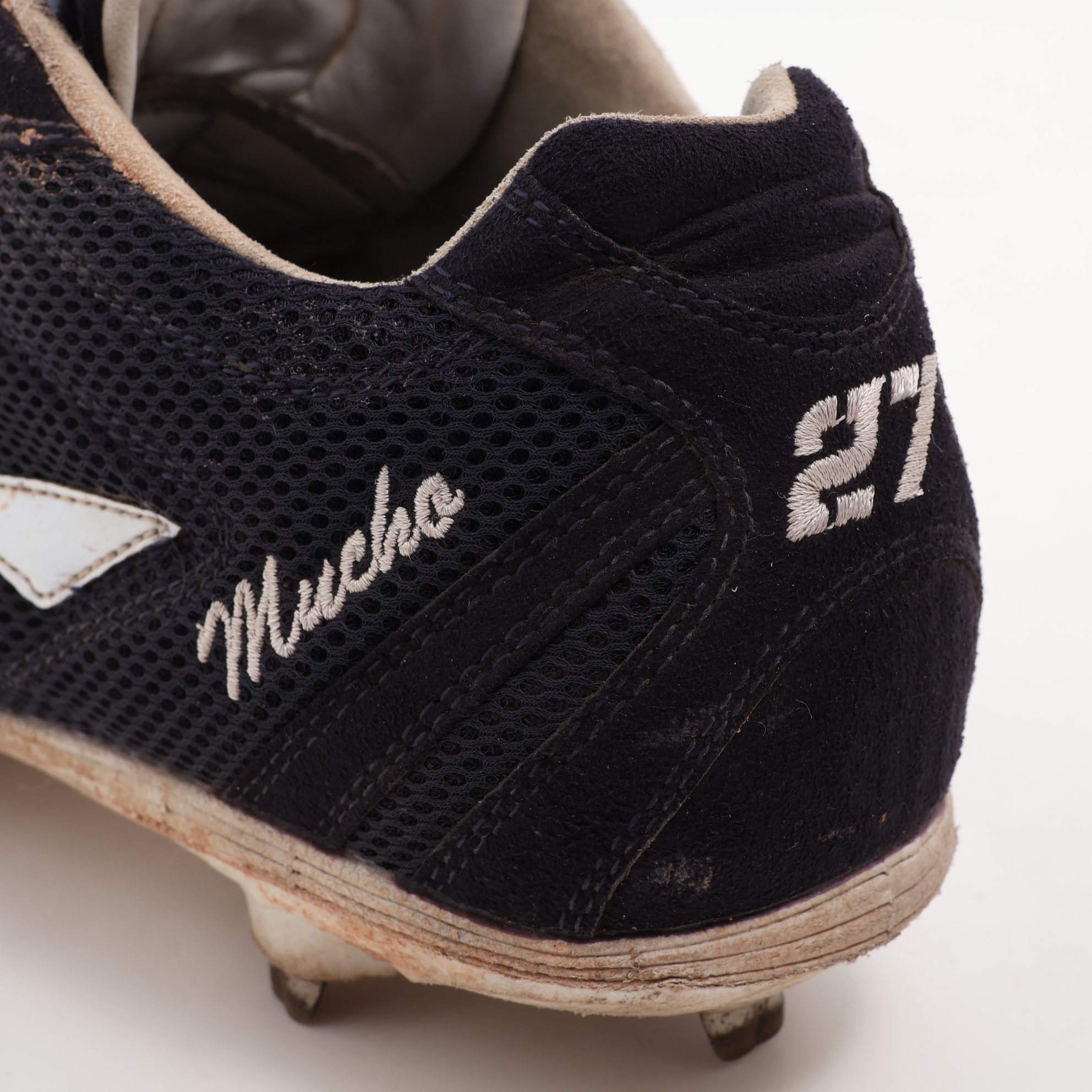 HATTRICK（ハットトリック）-選手の想いをファンへ届ける公式