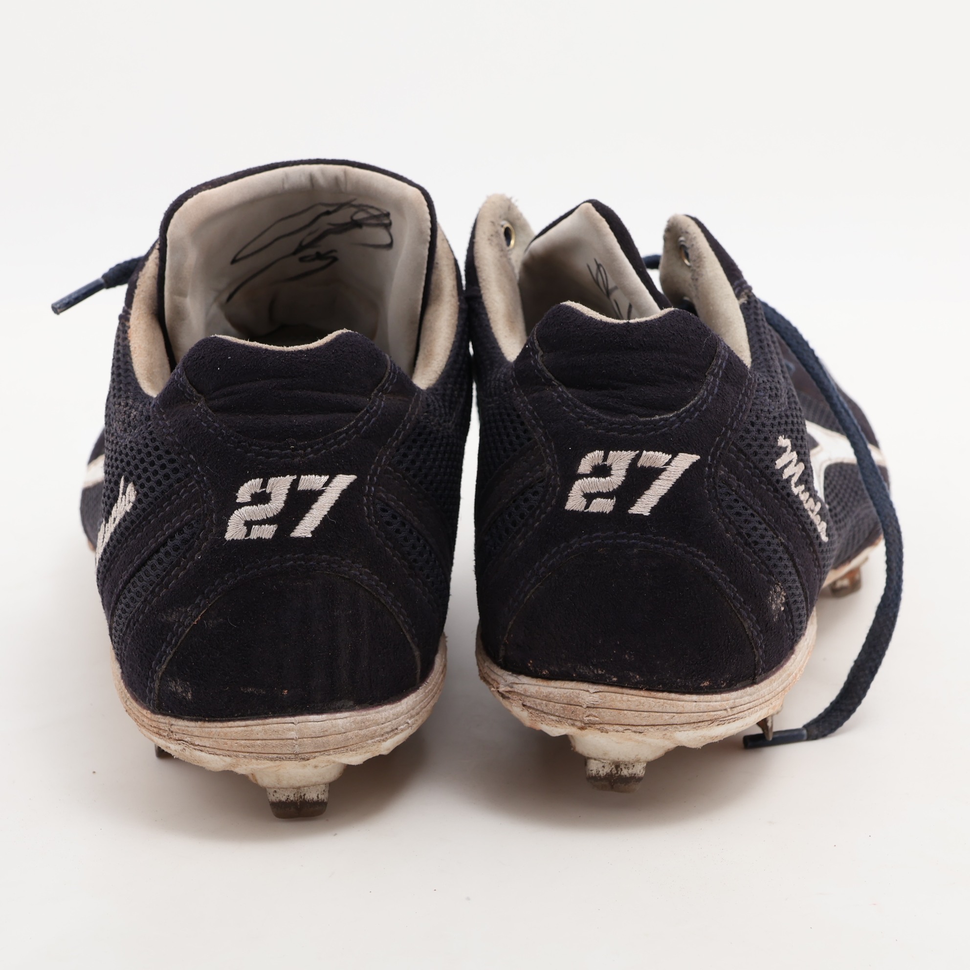 ZETTスパイク 中村悠平直筆サイン入り HATTRICK（ハットトリック）-選手の想いをファンへ届ける公式