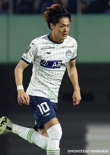 HATTRICK（ハットトリック）-選手の想いをファンへ届ける公式