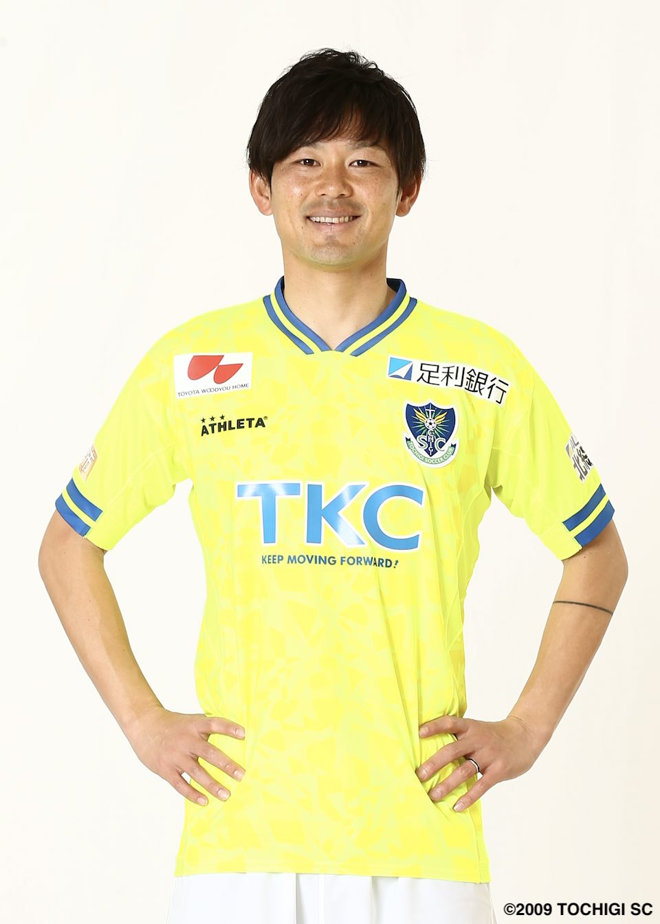 谷内田哲平　サイン入りユニフォーム HATTRICK（ハットトリック）-選手の想いをファンへ届ける公式