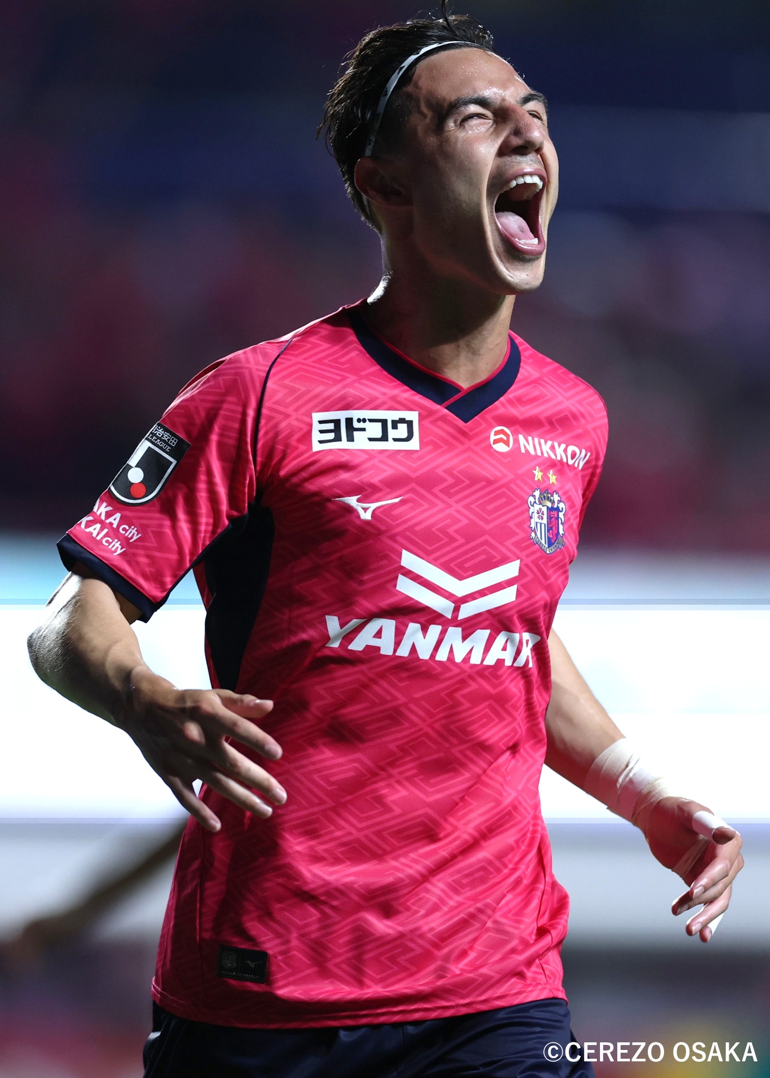 HATTRICK（ハットトリック）-選手の想いをファンへ届ける公式