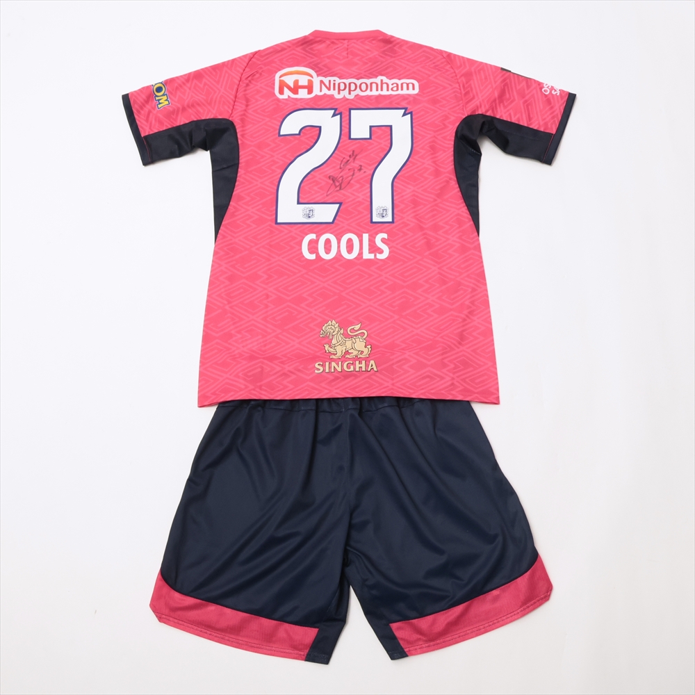 HATTRICK（ハットトリック）-選手の想いをファンへ届ける公式