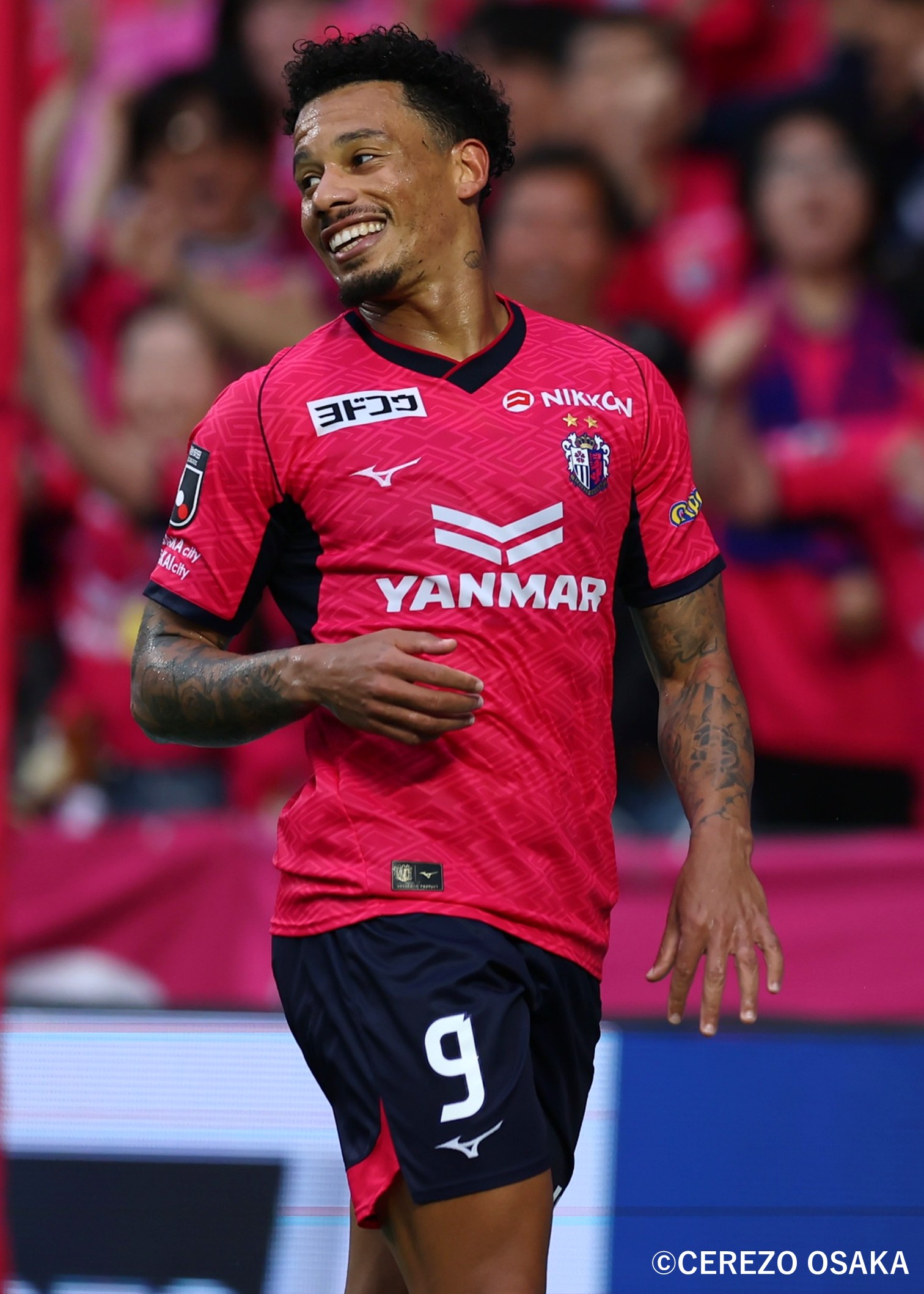 HATTRICK（ハットトリック）-選手の想いをファンへ届ける公式