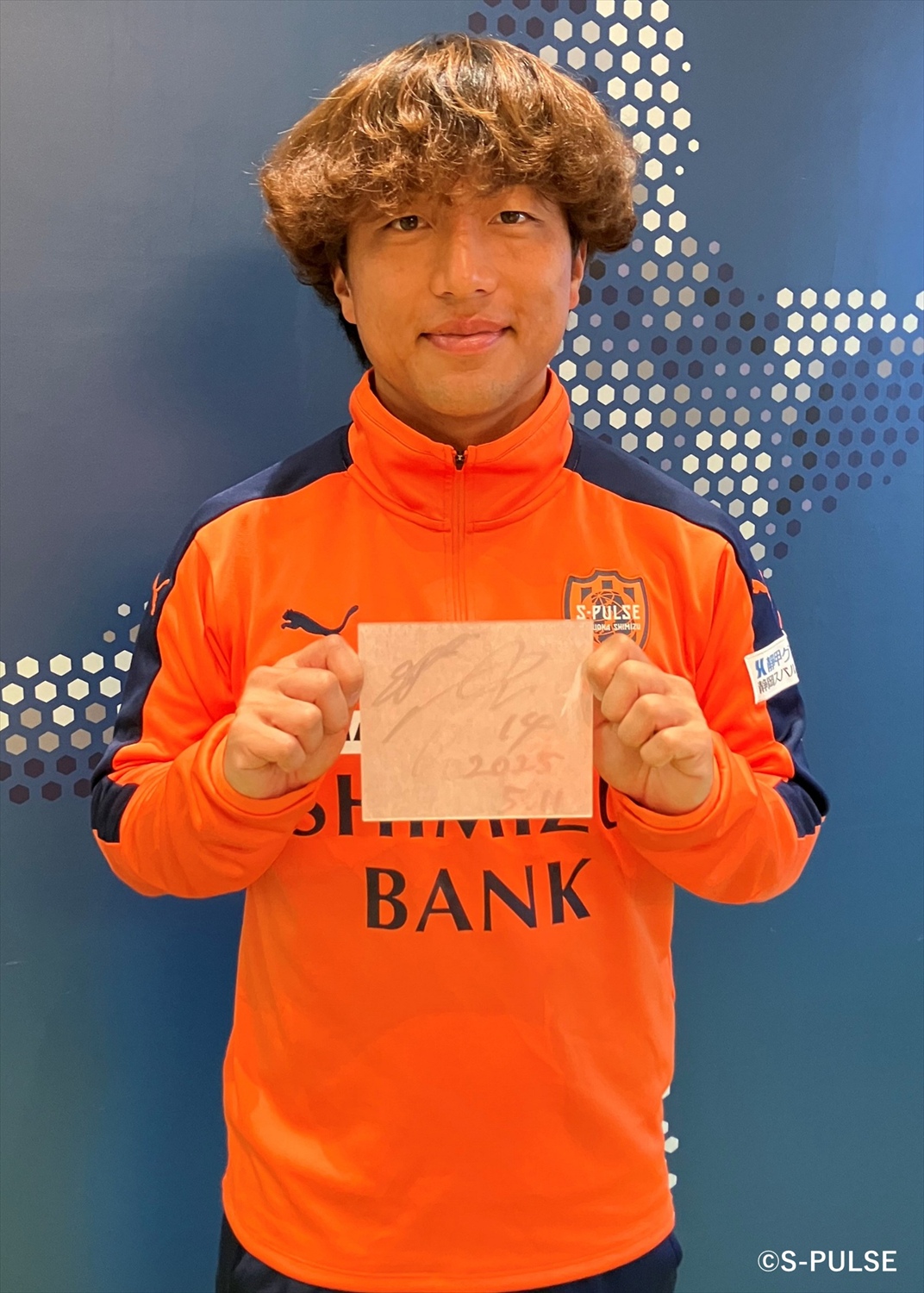 HATTRICK（ハットトリック）-選手の想いをファンへ届ける公式