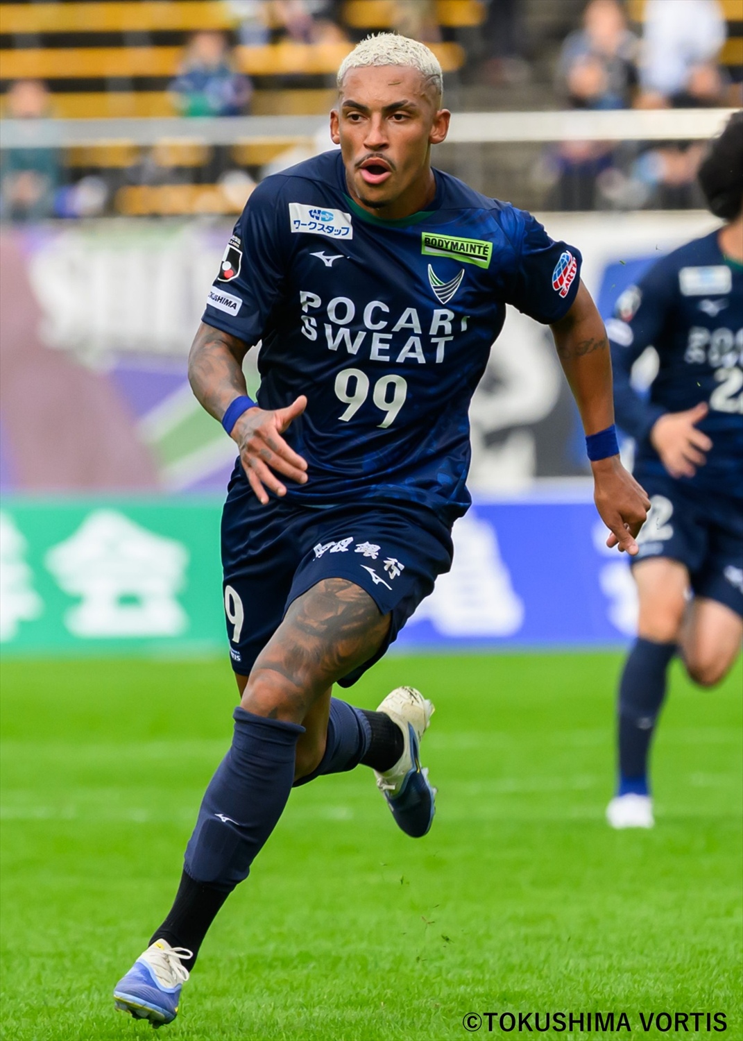 HATTRICK(ハットトリック)-選手の想いをファンへ届ける公式 HATTRICK(ハットトリック)-選手の想いをファンへ届ける公式