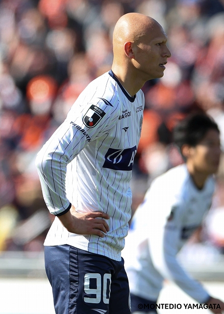 HATTRICK（ハットトリック）-選手の想いをファンへ届ける公式