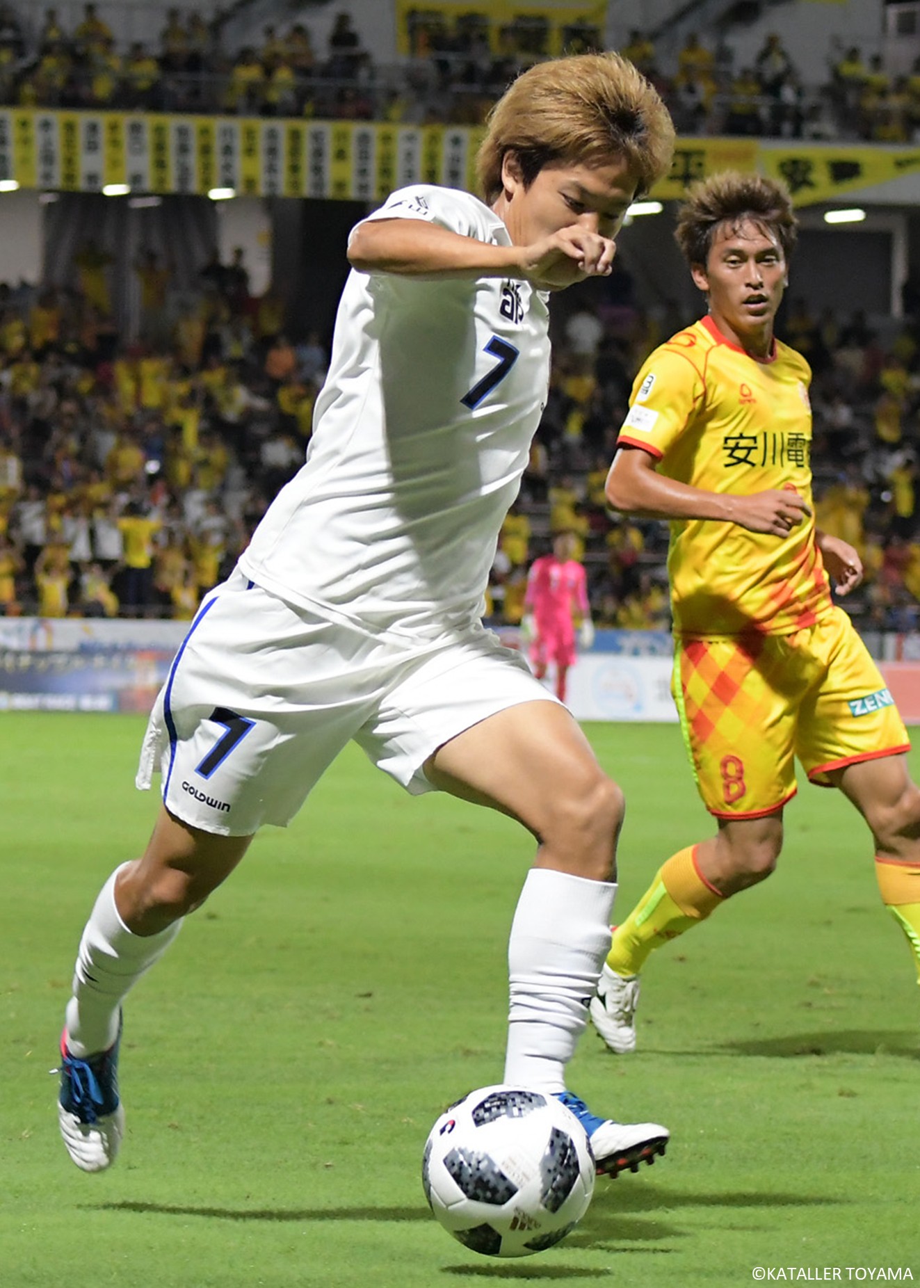 HATTRICK（ハットトリック）-選手の想いをファンへ届ける公式