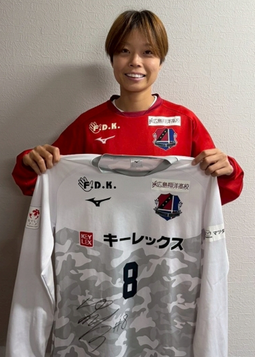 HATTRICK（ハットトリック）-選手の想いをファンへ届ける公式