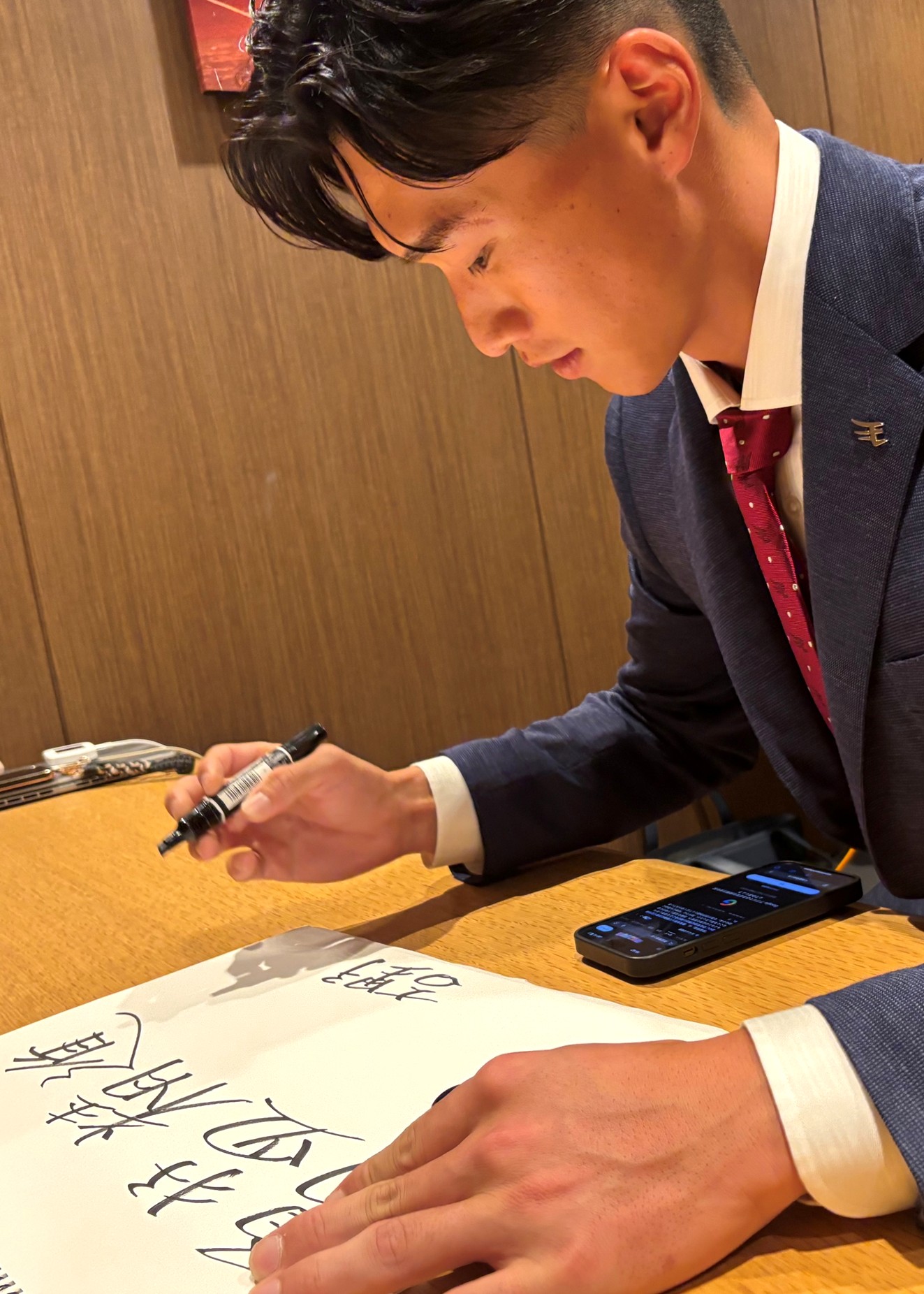 HATTRICK（ハットトリック）-選手の想いをファンへ届ける公式