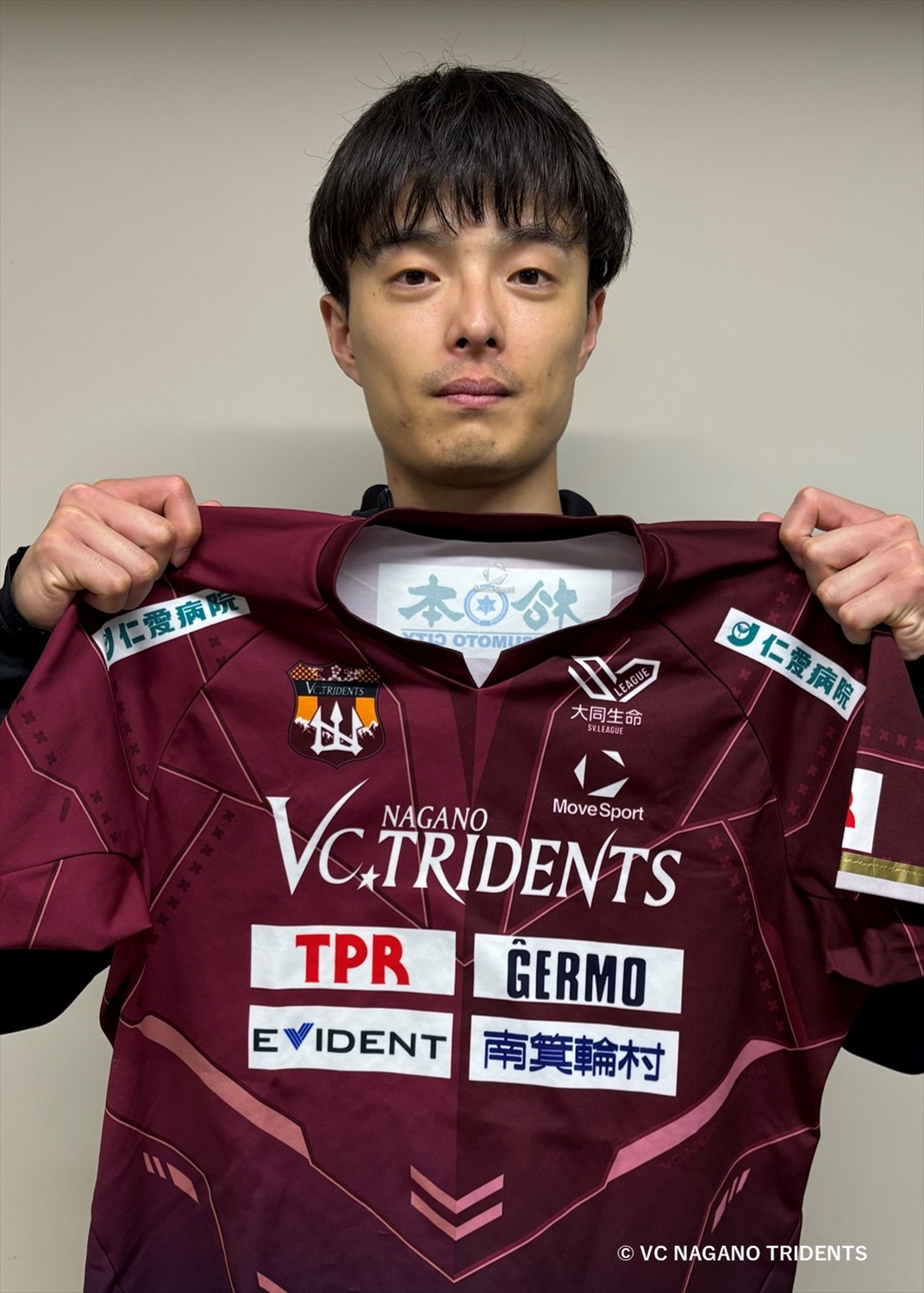VC長野トライデンツ 森崎選手 #16 サイン入りユニフォーム オークション品 HATTRICK（ハットトリック）-挑戦者の想いをファンへ届ける公式