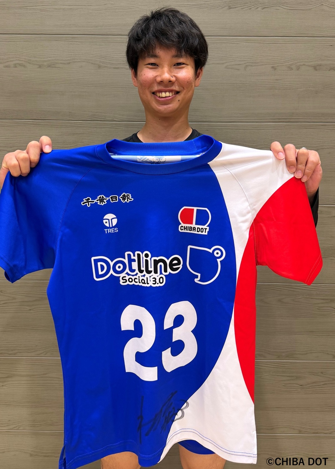 HATTRICK（ハットトリック）-挑戦者の想いをファンへ届ける公式