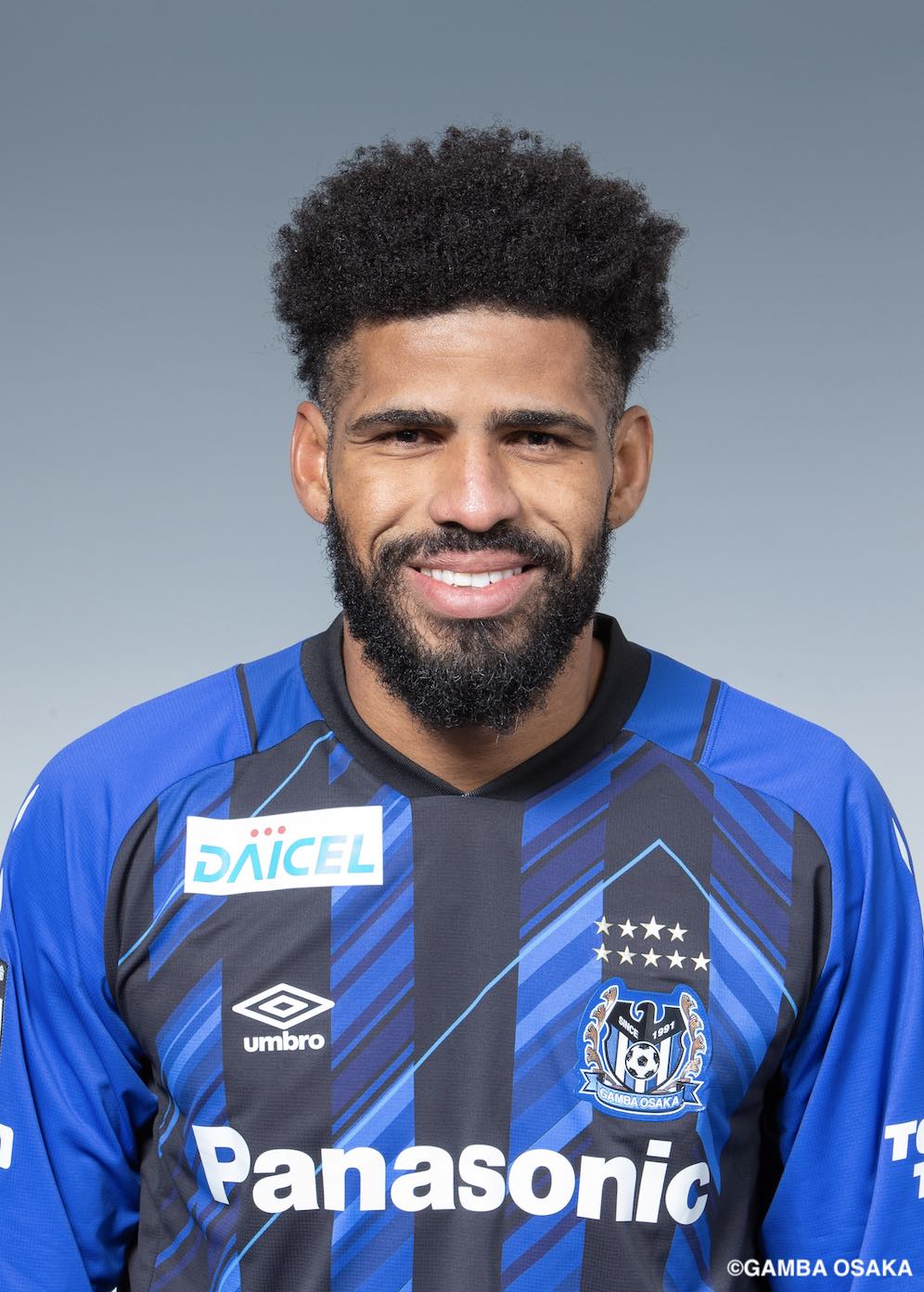 HATTRICK（ハットトリック）-選手の想いをファンへ届ける公式