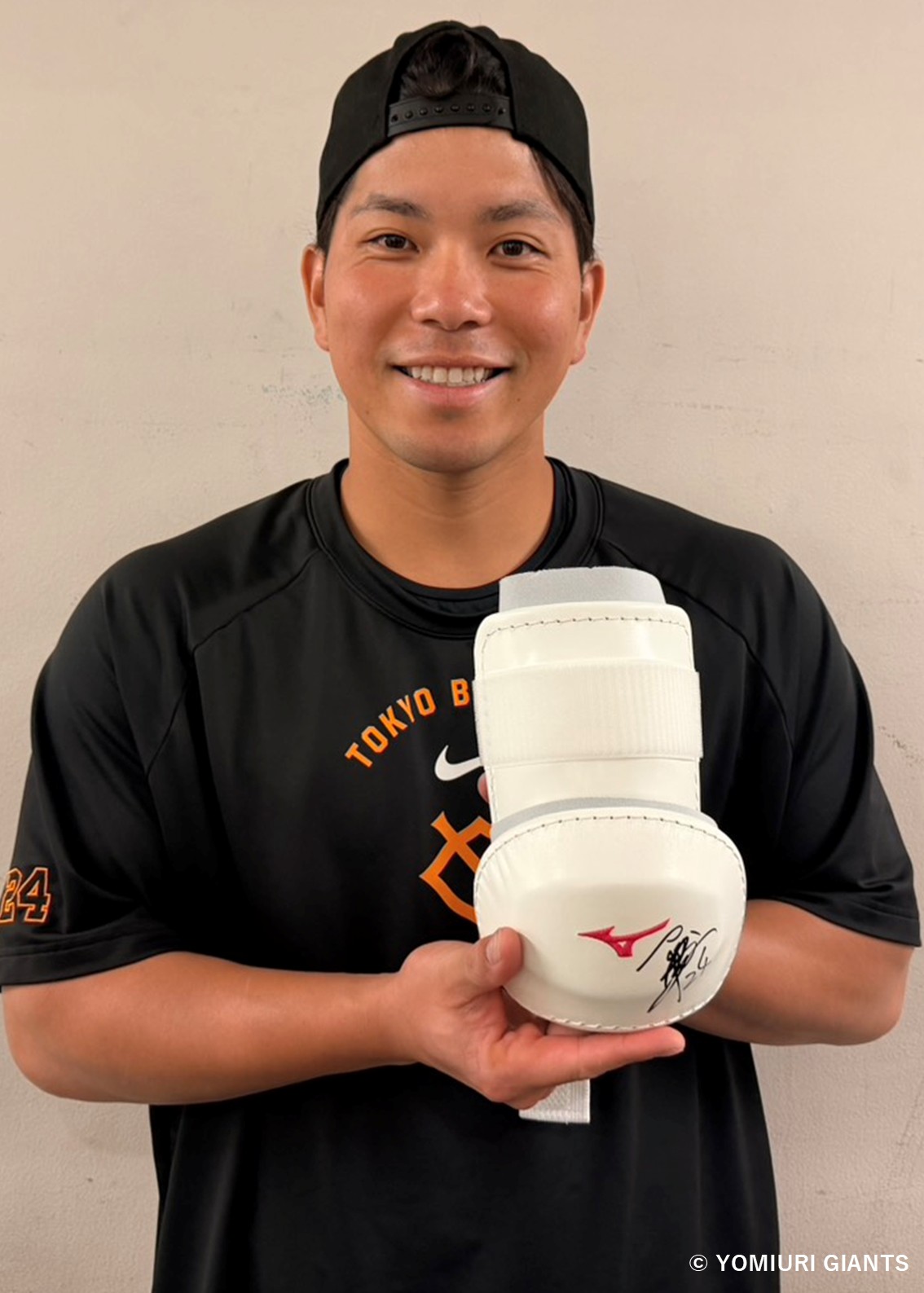 読売ジャイアンツ　巨人　大城卓三 #24　バット NPBマーク 支給品　実使用 HATTRICK（ハットトリック）-挑戦者の想いをファンへ届ける公式