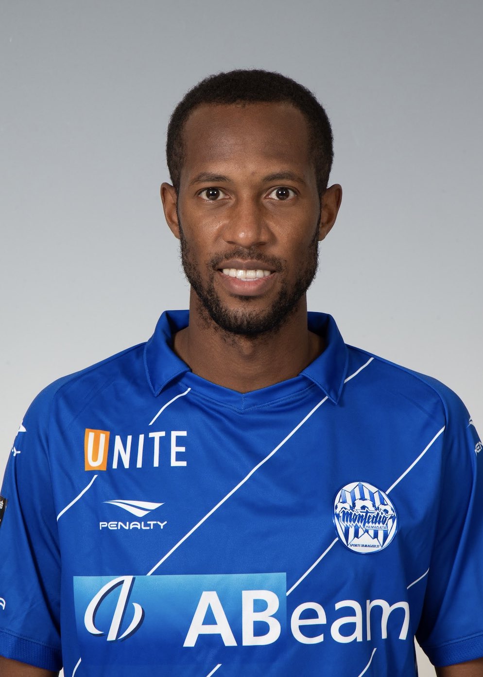 HATTRICK（ハットトリック）-選手の想いをファンへ届ける公式