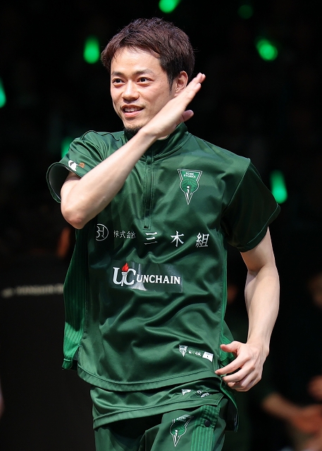 Bリーグ 神戸ストークス 選手実使用 シューティングシャツ 西宮ストークス HATTRICK（ハットトリック）-挑戦者の想いをファンへ届ける公式