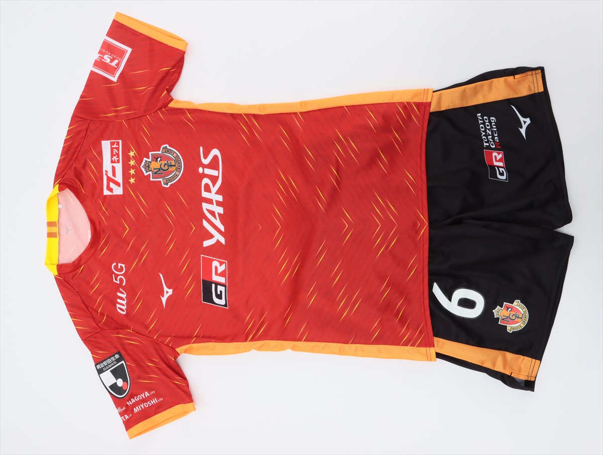 HATTRICK（ハットトリック）-選手の想いをファンへ届ける公式