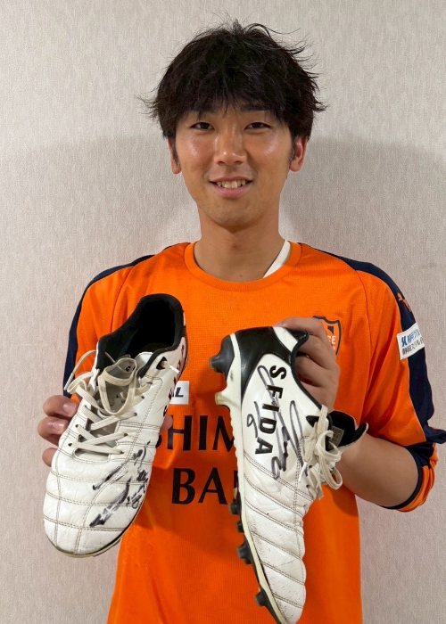HATTRICK（ハットトリック）-挑戦者の想いをファンへ届ける公式