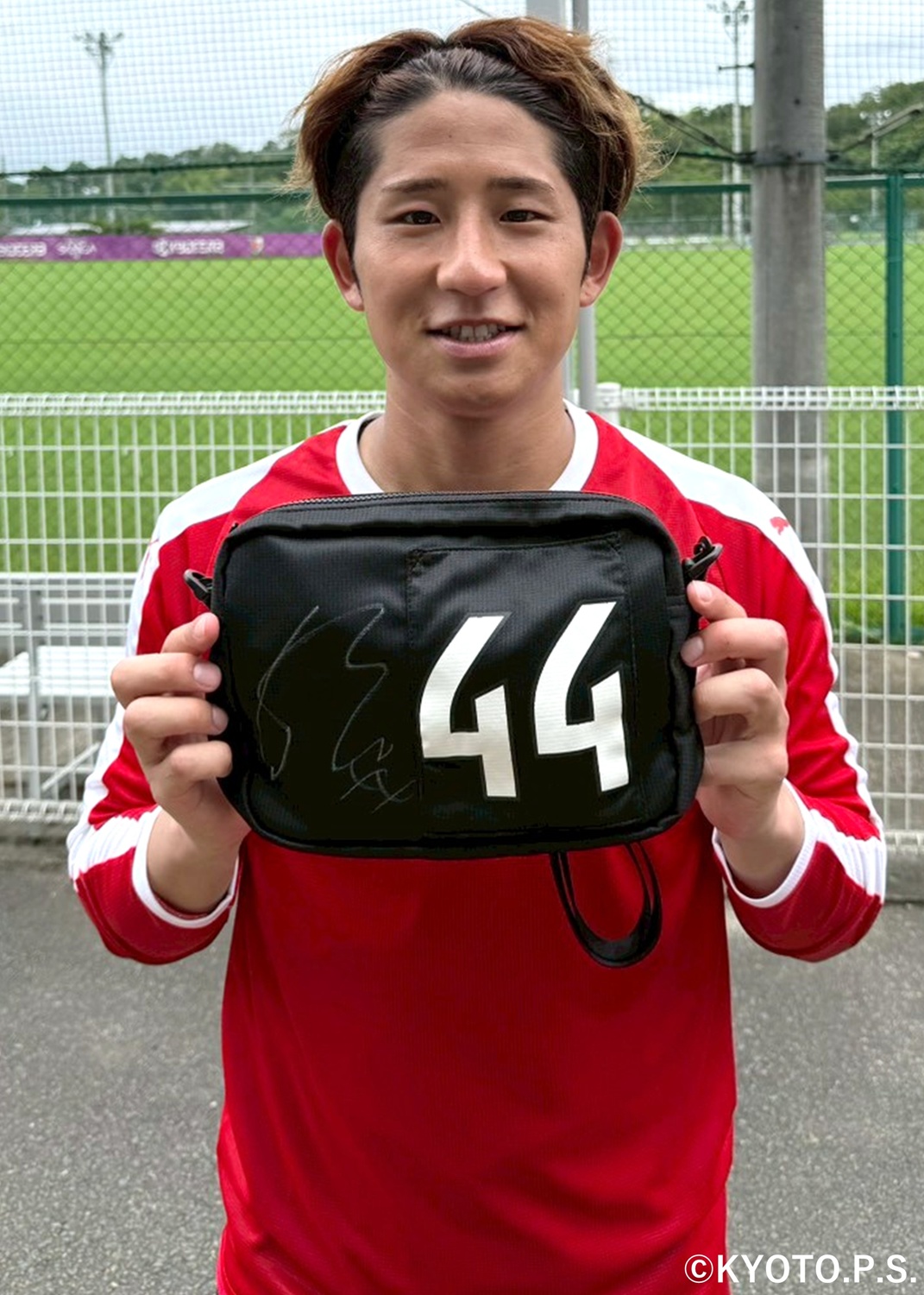 HATTRICK（ハットトリック）-挑戦者の想いをファンへ届ける公式