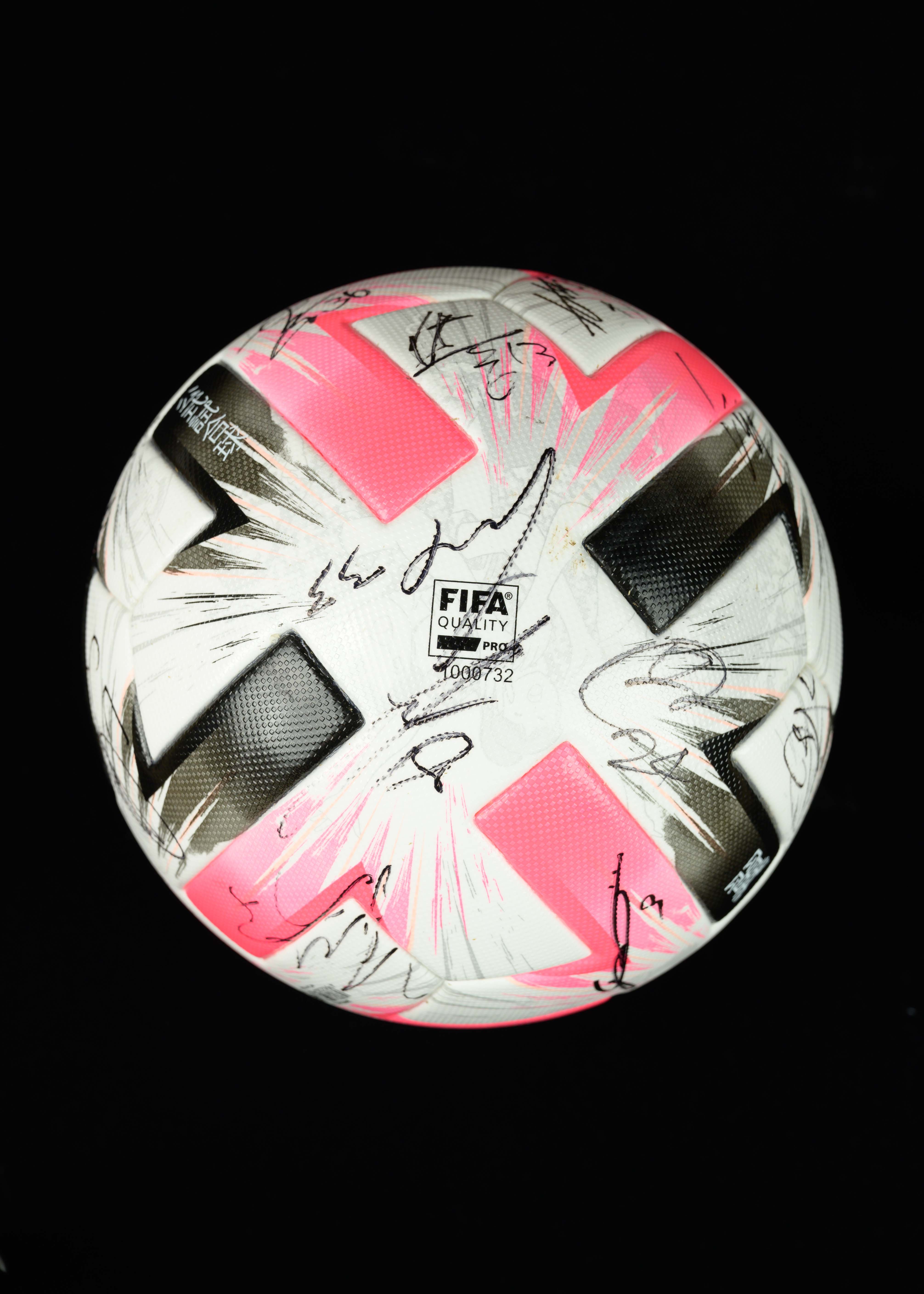 HATTRICK（ハットトリック）-選手の想いをファンへ届ける公式