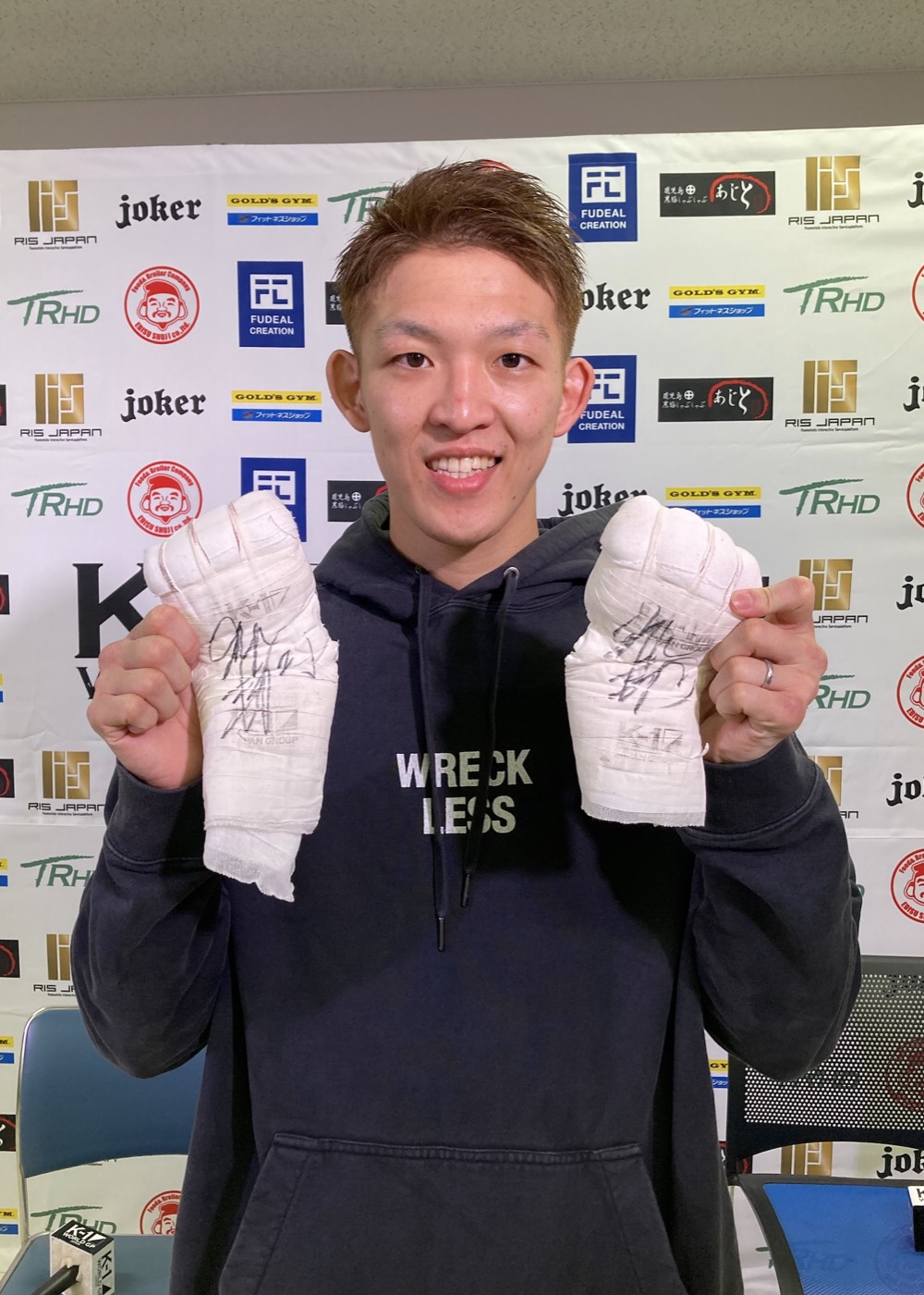 HATTRICK（ハットトリック）-選手の想いをファンへ届ける公式