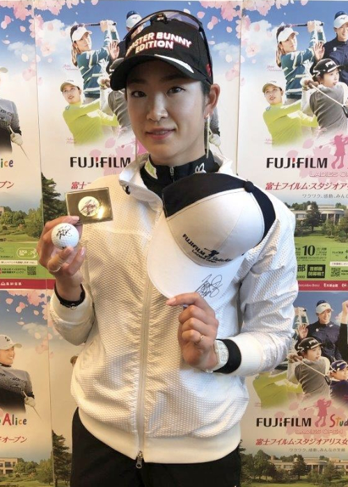 スタジオアリスレディスオープン　サイン入りキャップ 3つセット HATTRICK（ハットトリック）-選手の想いをファンへ届ける公式