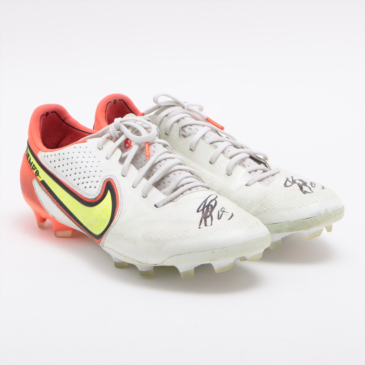 HATTRICK（ハットトリック）-選手の想いをファンへ届ける公式