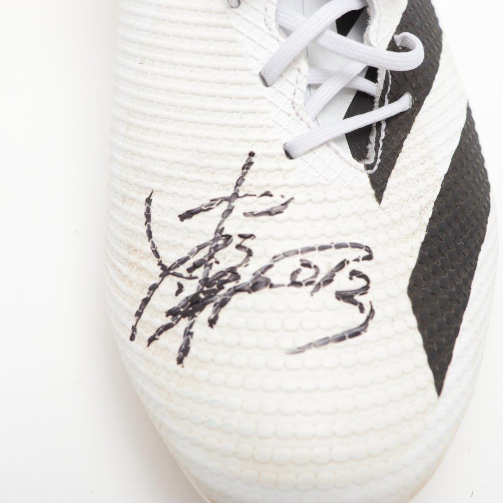 HATTRICK（ハットトリック）-選手の想いをファンへ届ける公式